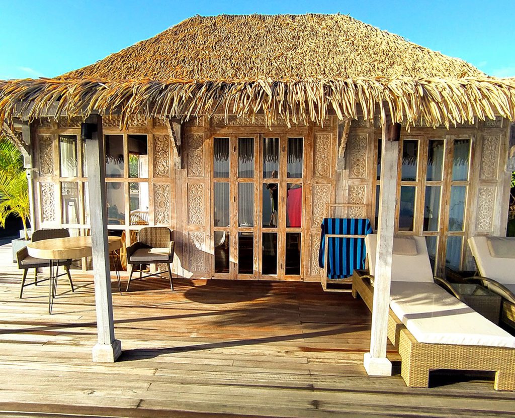 all-inclusive caribbean overwater bungalow