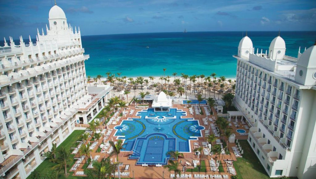 The 8 Best Resorts for AllInclusive Vacations in Aruba Page 4 of 8