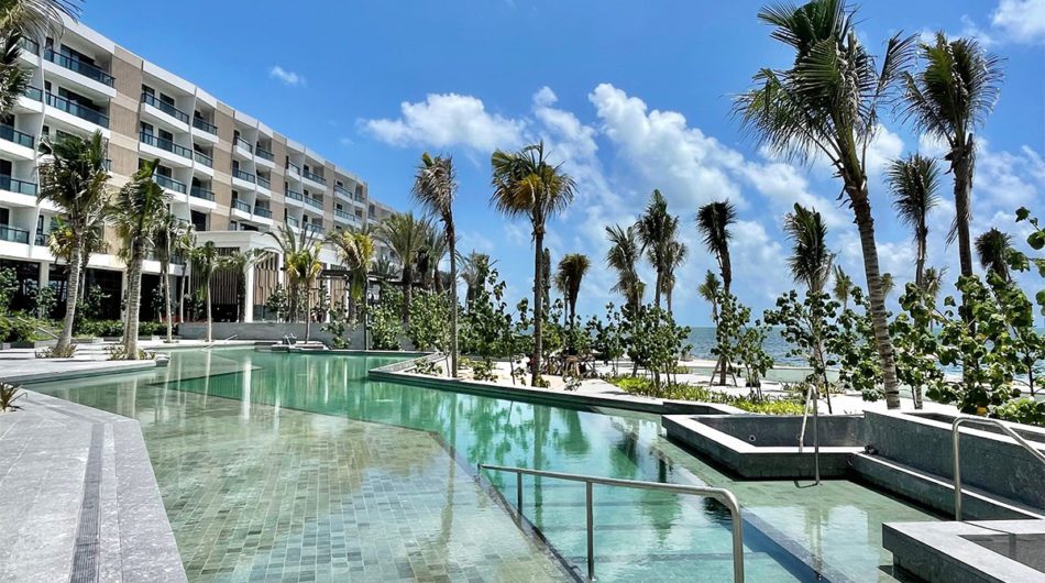 The New Waldorf Astoria Cancun Resort Is Opening In November