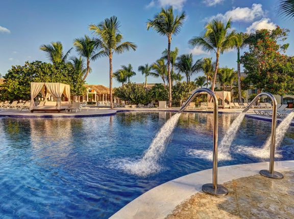 all-inclusive dominican republic best resorts pool