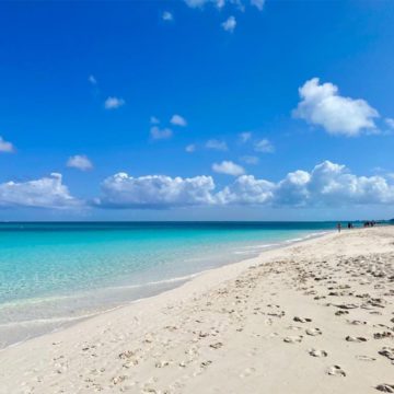 grace bay in turks and caicos