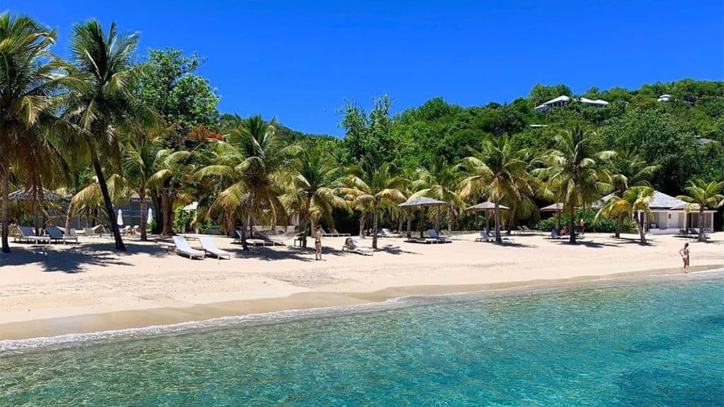 jamaica beach resorts cayman islands