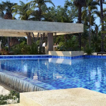 punta cana resort pool