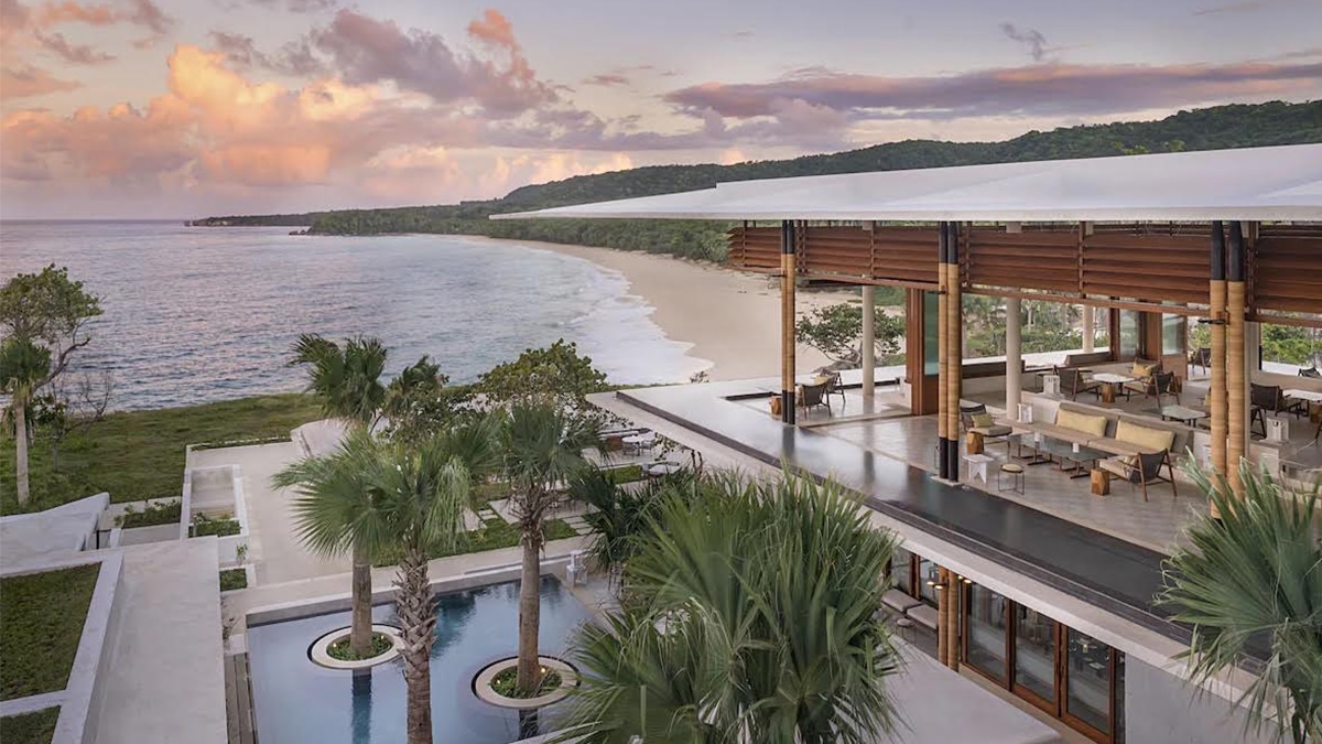 Caribbean Building