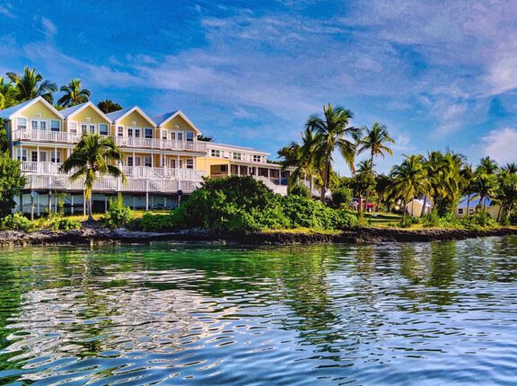bahamas bluff house