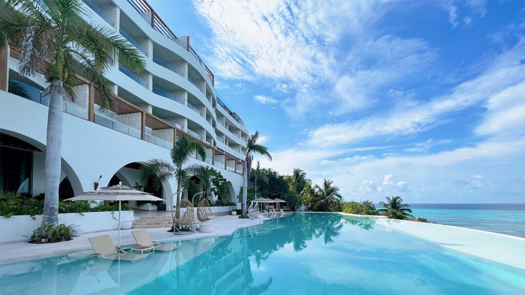 Isla Mujeres All-Inclusive on the pool deck