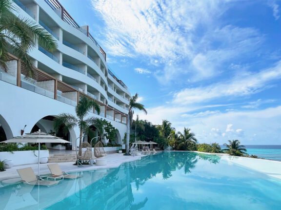 Isla Mujeres All-Inclusive on the pool deck