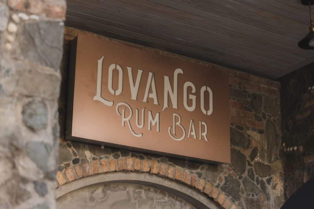 lovango rum bar