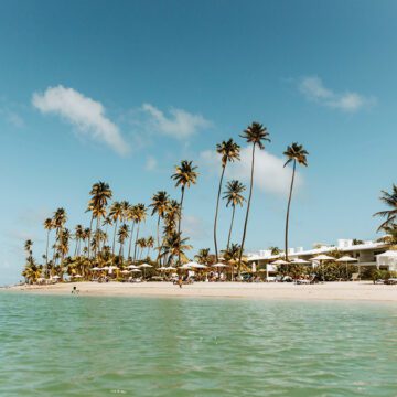 puerto rico spirit airlines on the beach