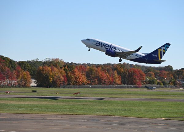 puerto rico new haven flights plane