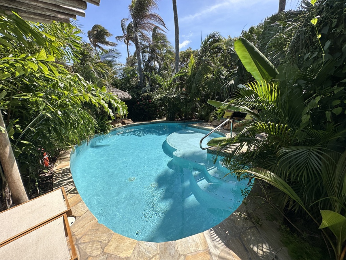 pool in aruba 