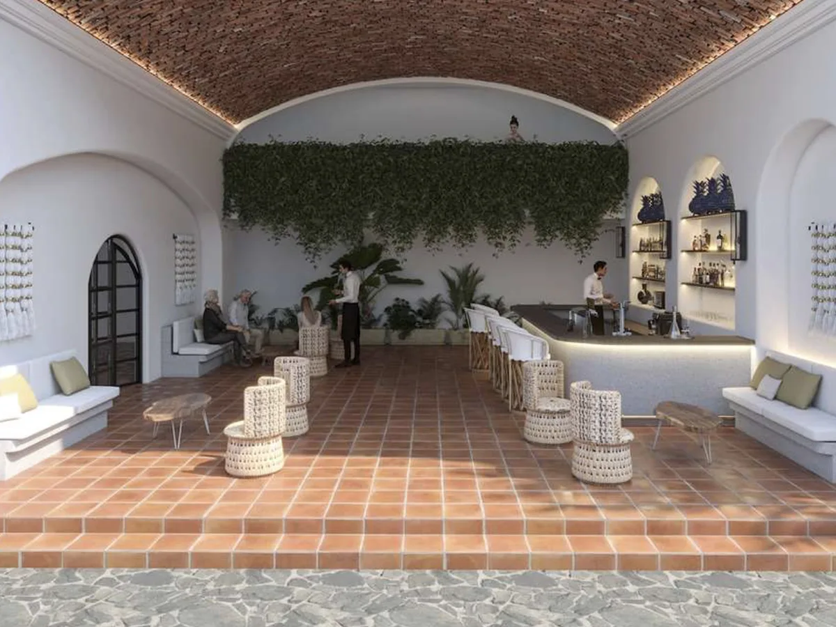entrance to lobby with bar