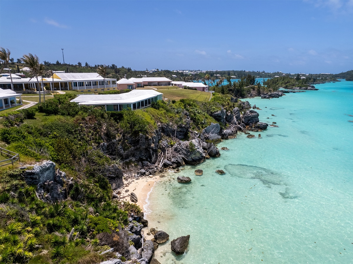 bermuda willowbank with ocean blue