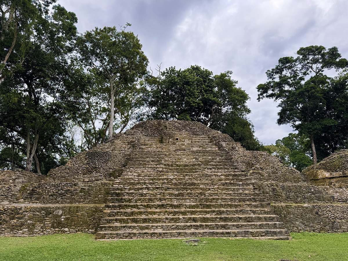 belize hotel mayan world