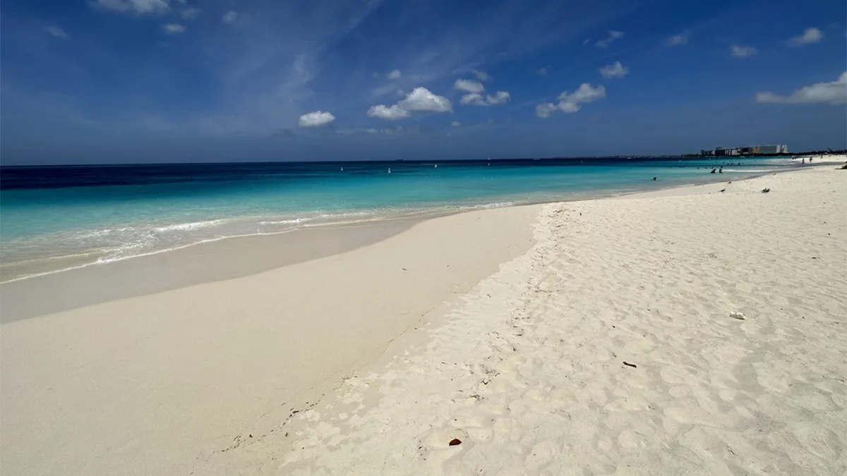 eagle beach best caribbean beaches