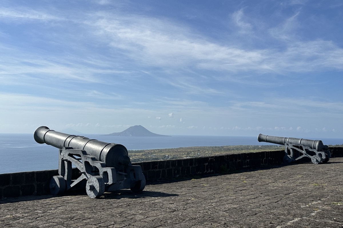 cannons at brimstone hill