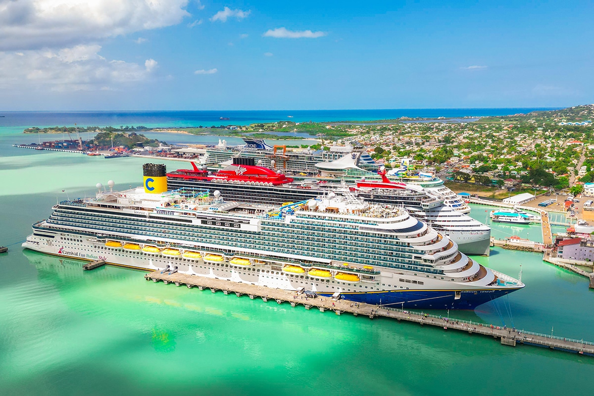 antigua cruise port is booming
