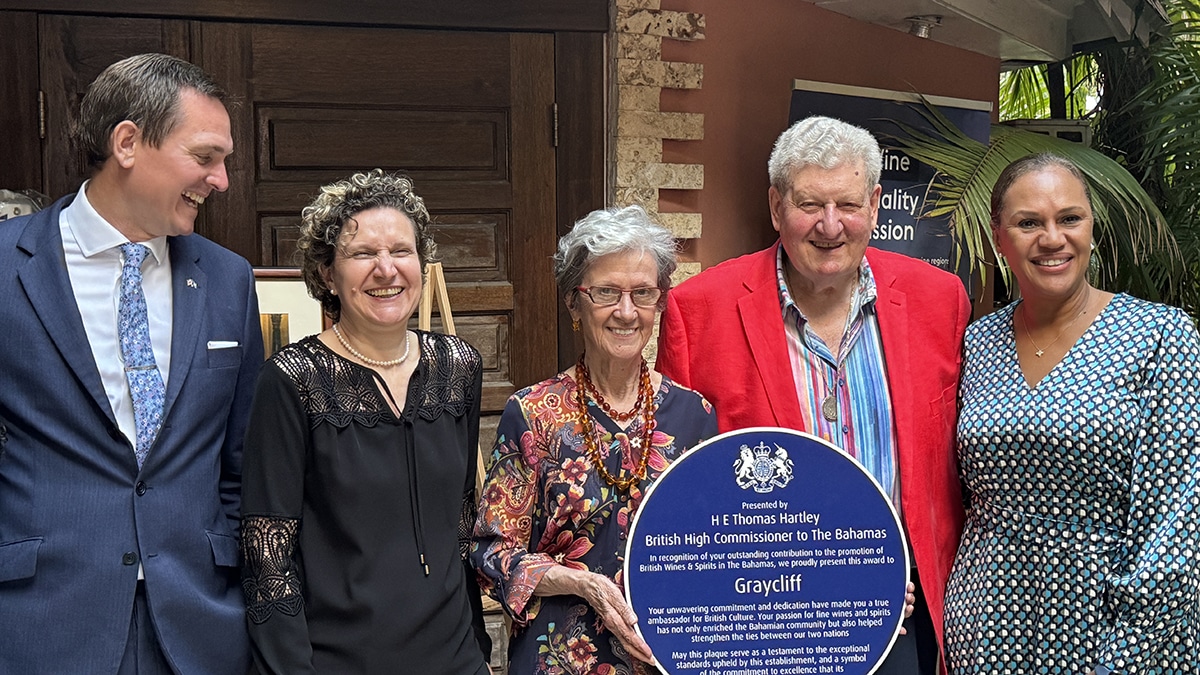 Presentation of the Shield in Nassau, Bahamas