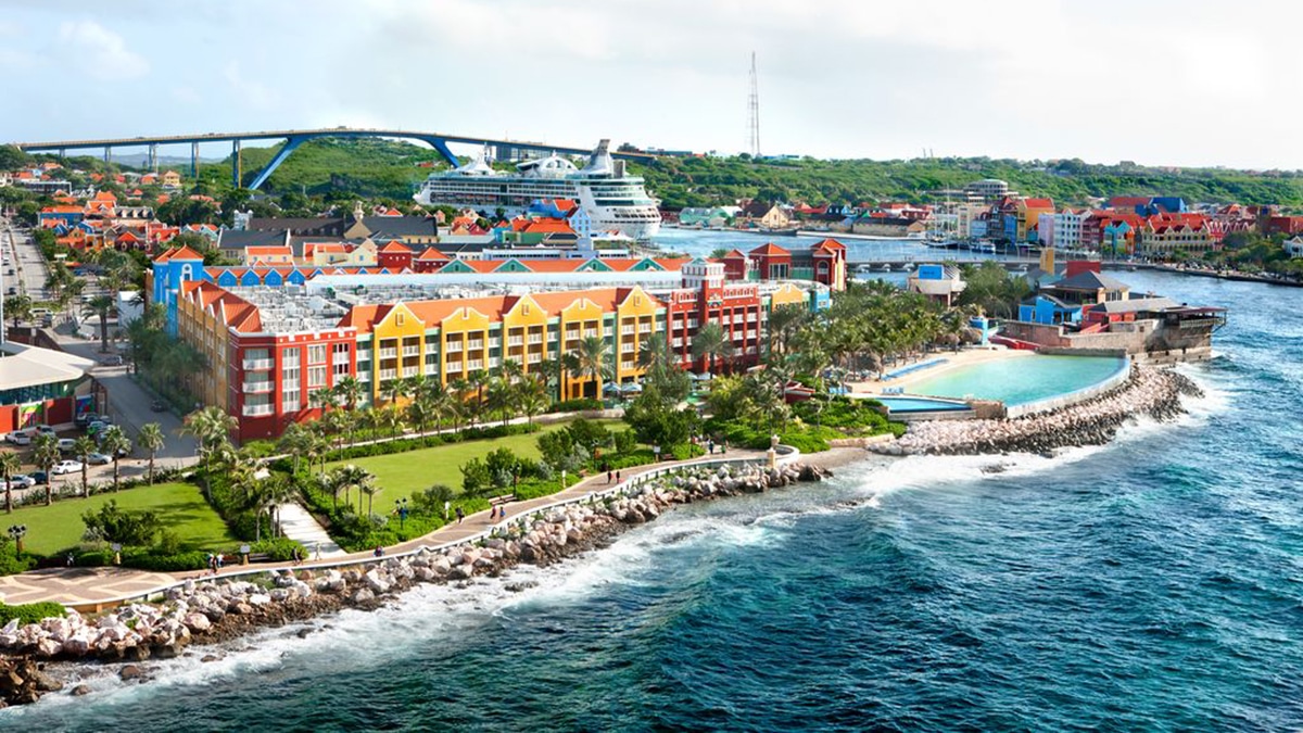 the resort is on the water in willemstad