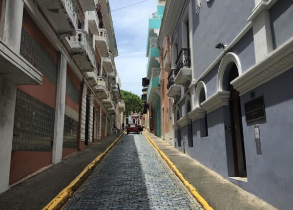 puerto rico streets with colorful buildings