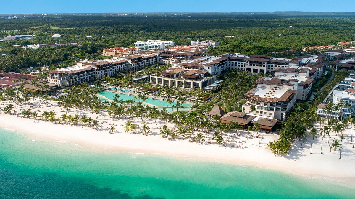 lopesan bavaro beach