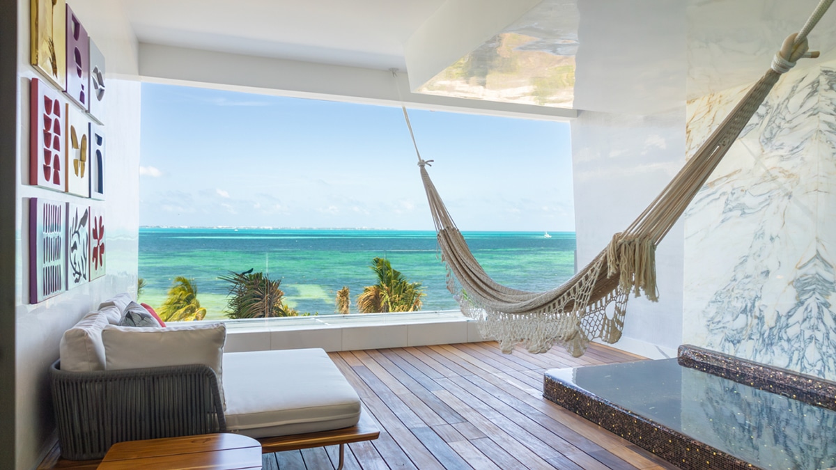 room with hammock at mousai
