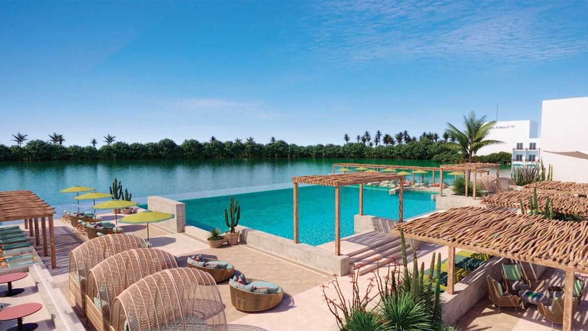 infinity pool at edge of lagoon