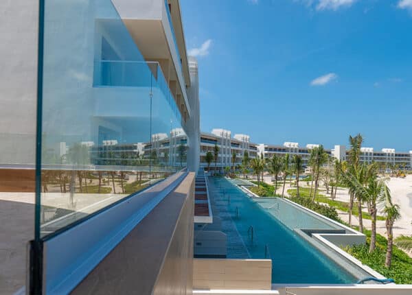 jamaica all-inclusive resorts overwater