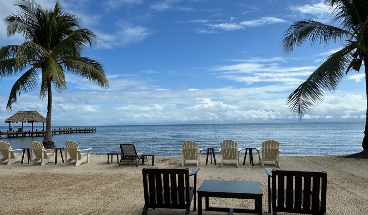 beach town belize