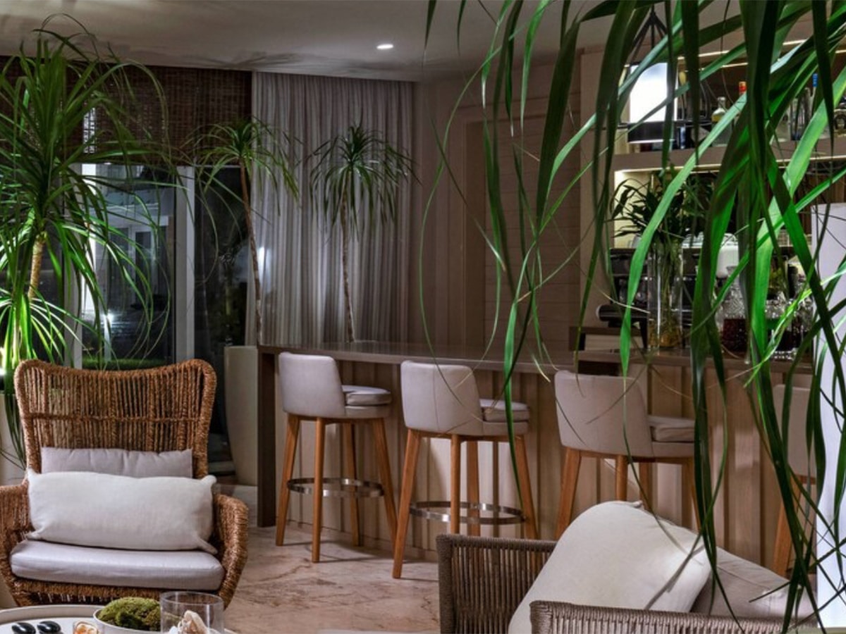alaia belize new bar