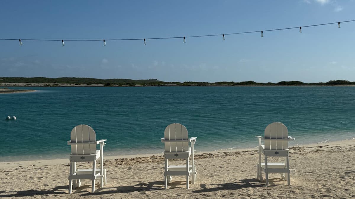 ambergris cay beach