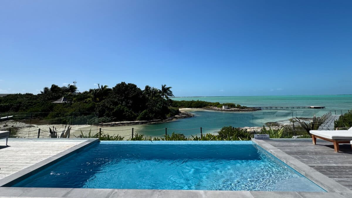ambergris cay turks and caicos hotel rooms