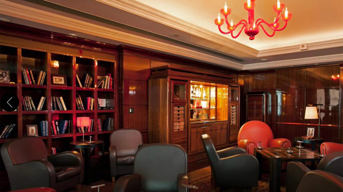 avo lounge in san juan