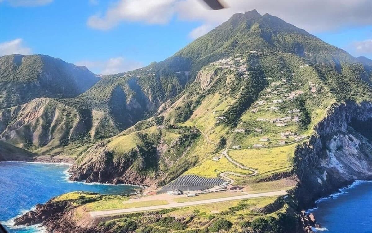 caribbean islands shortest runways saba