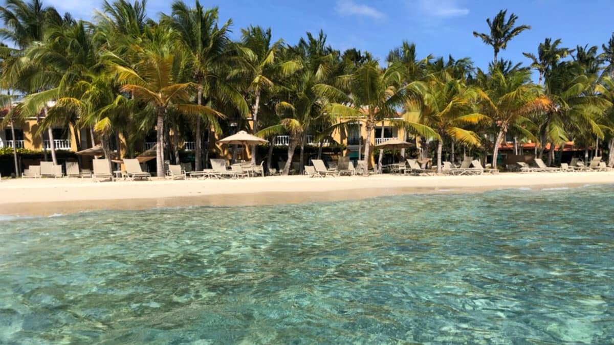 caribbean luxury resort beach