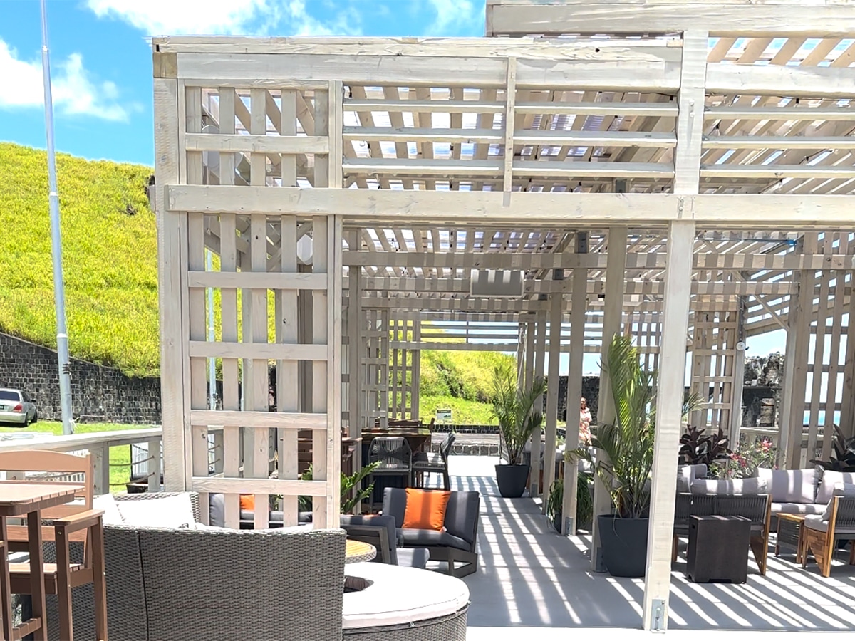 restaurant brimstone hill