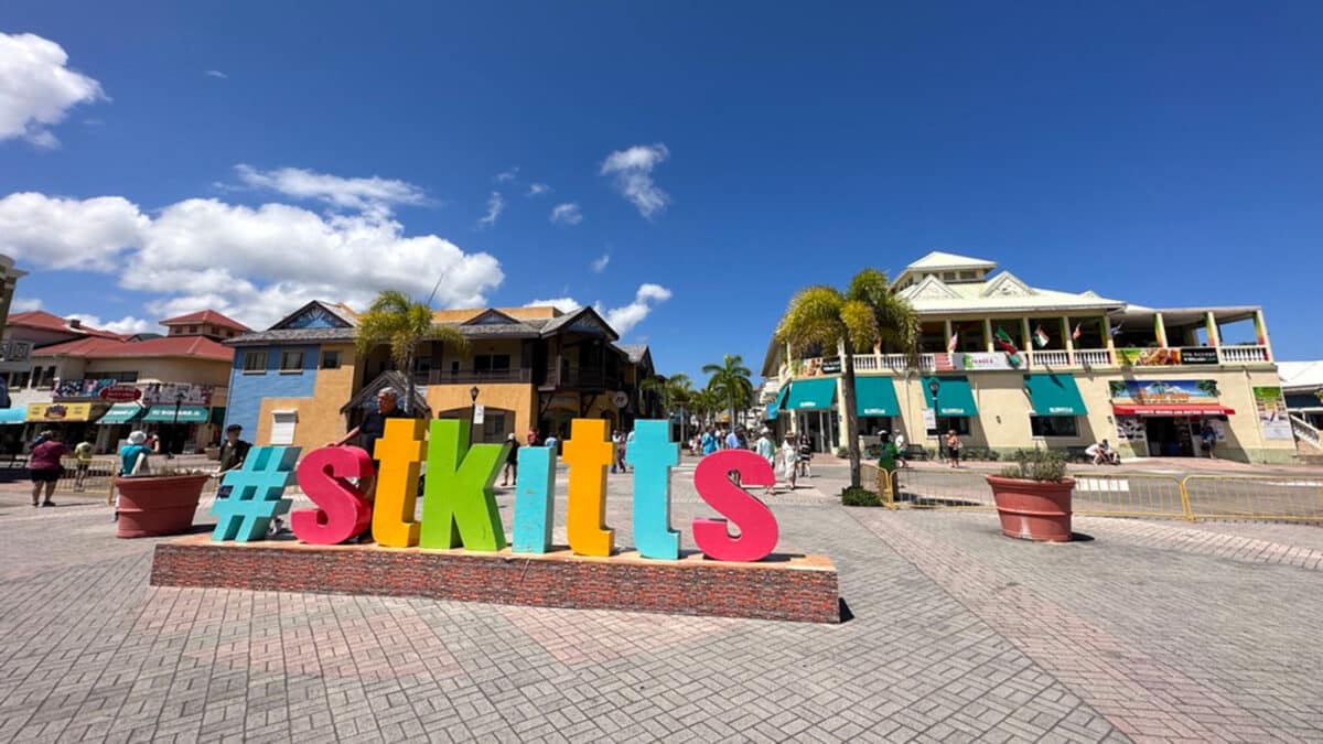 st kitts cruise sign