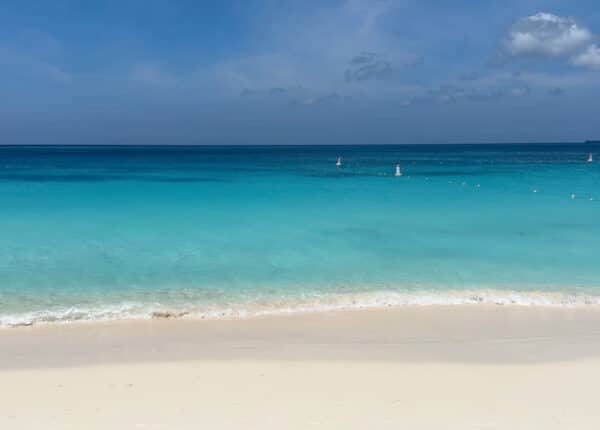 aruba travel
