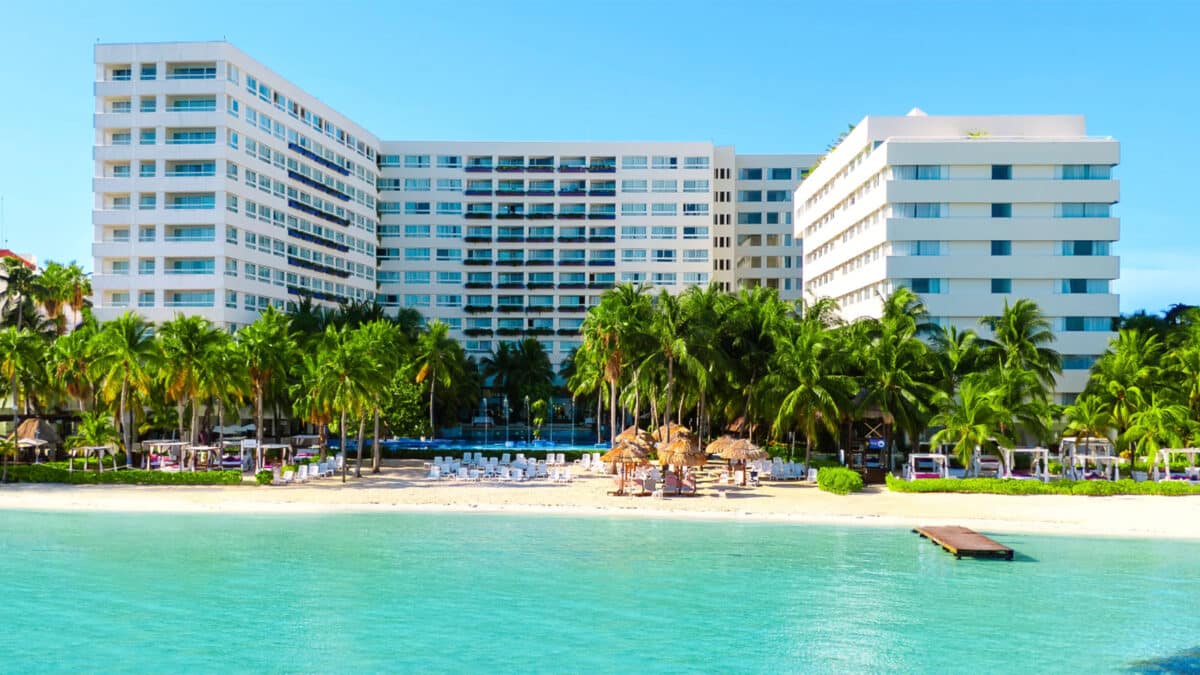 cancun adults-only all-inclusive new hilton