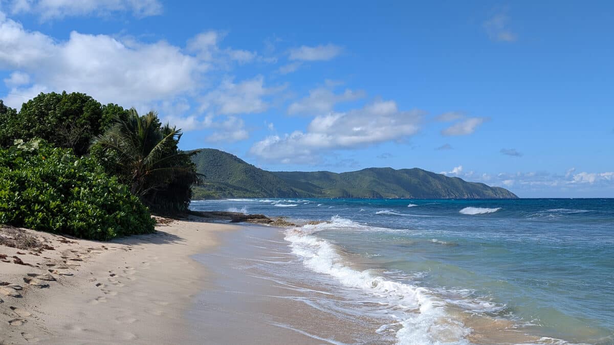 beach photo in cane bay, usvi