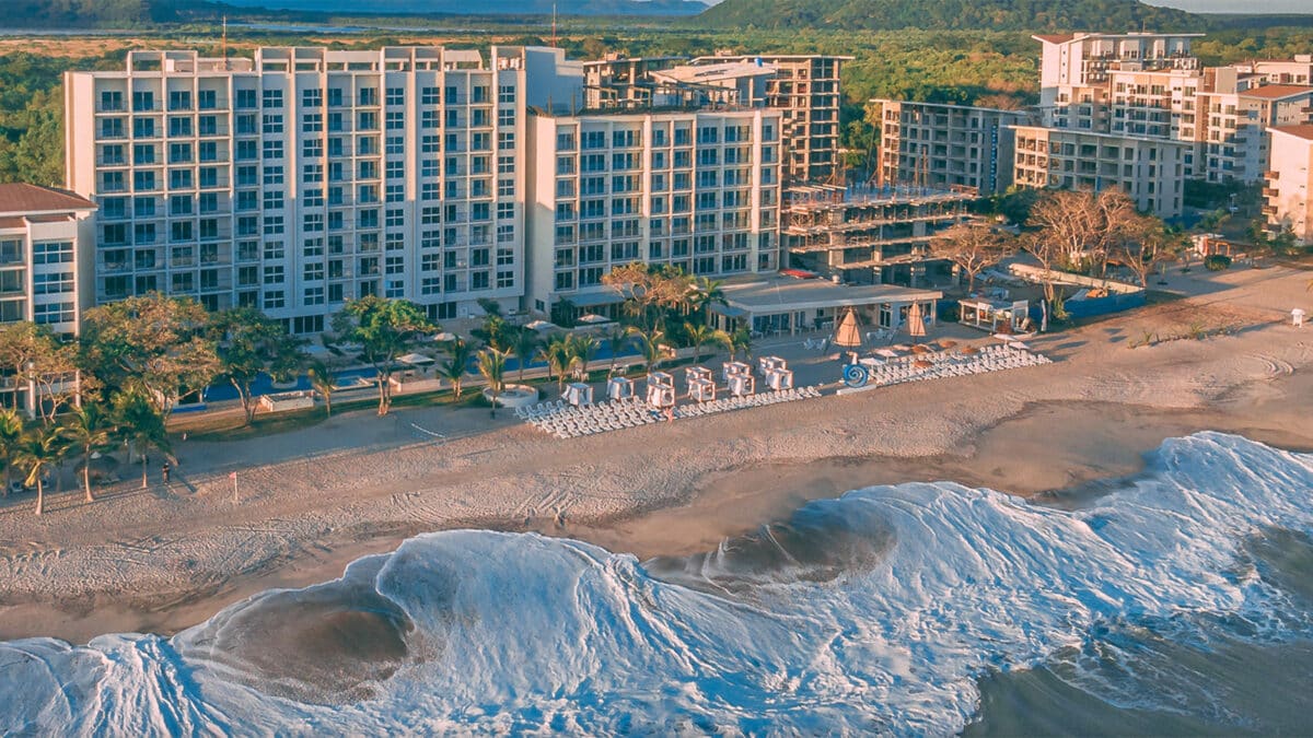 panama new beach hotel radisson