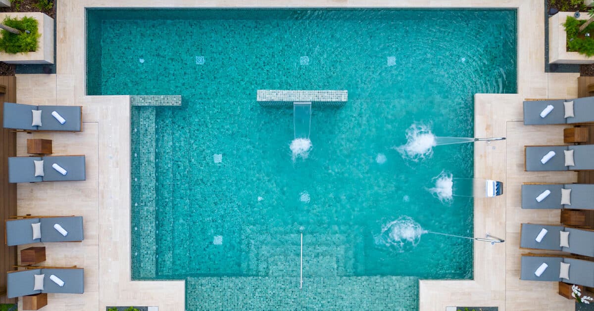 the spa pool at casa de campo