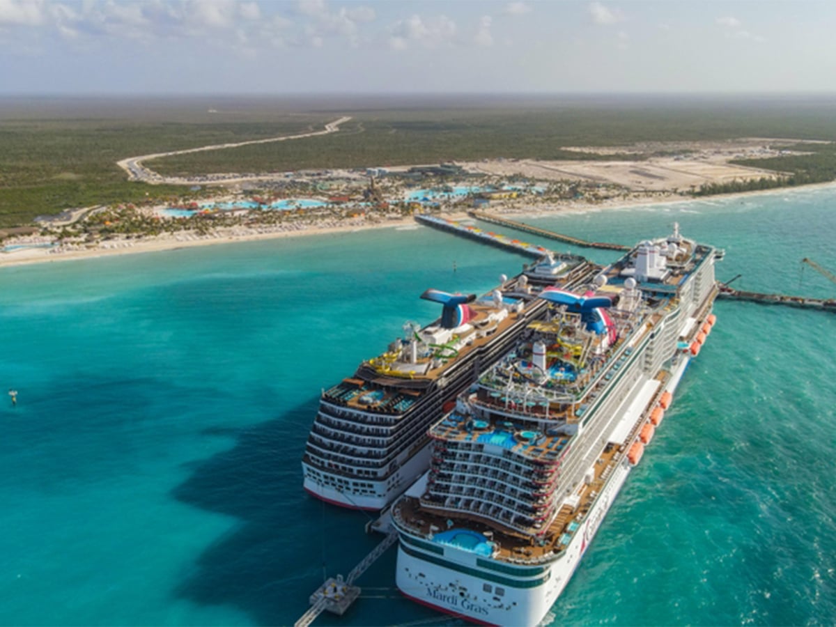 carnival mardi gras and carnival pride in grand bahama