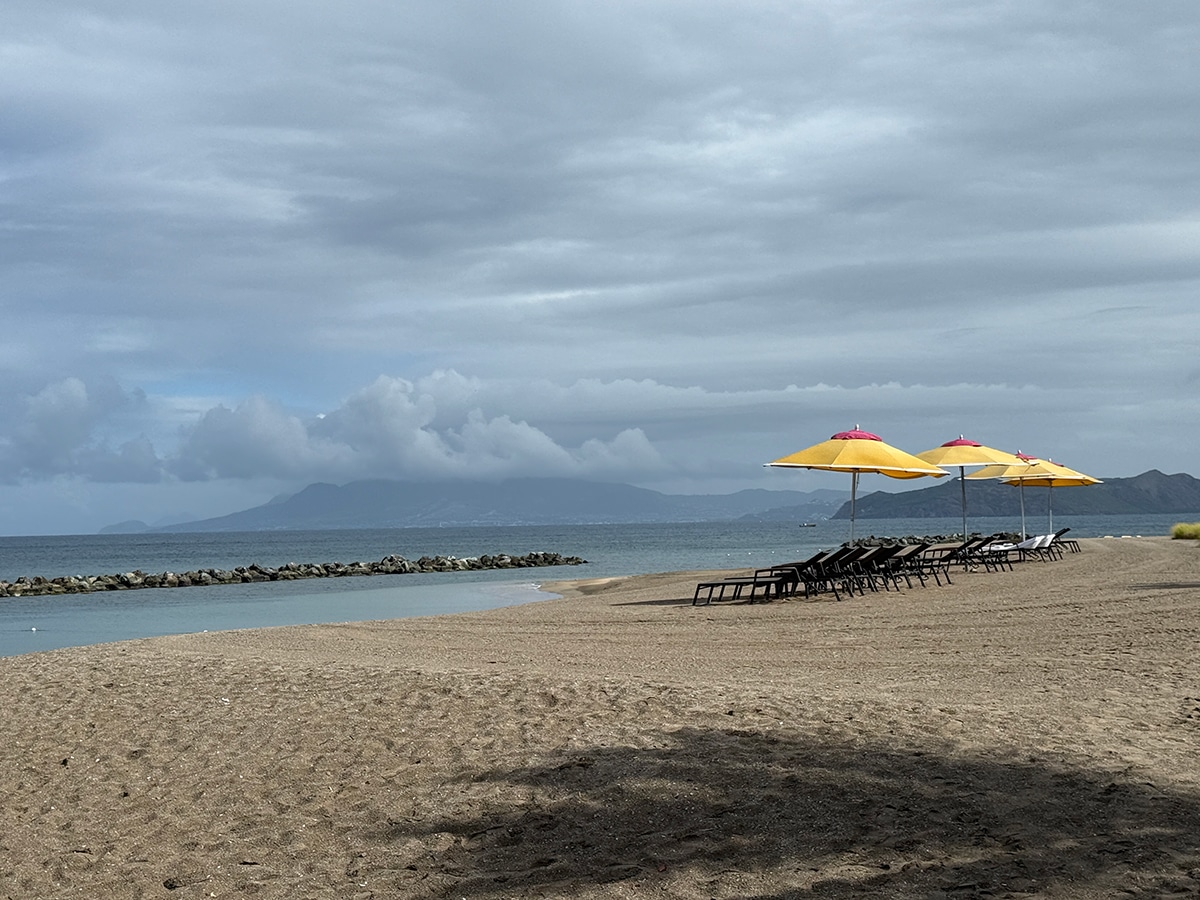 pinneys beach