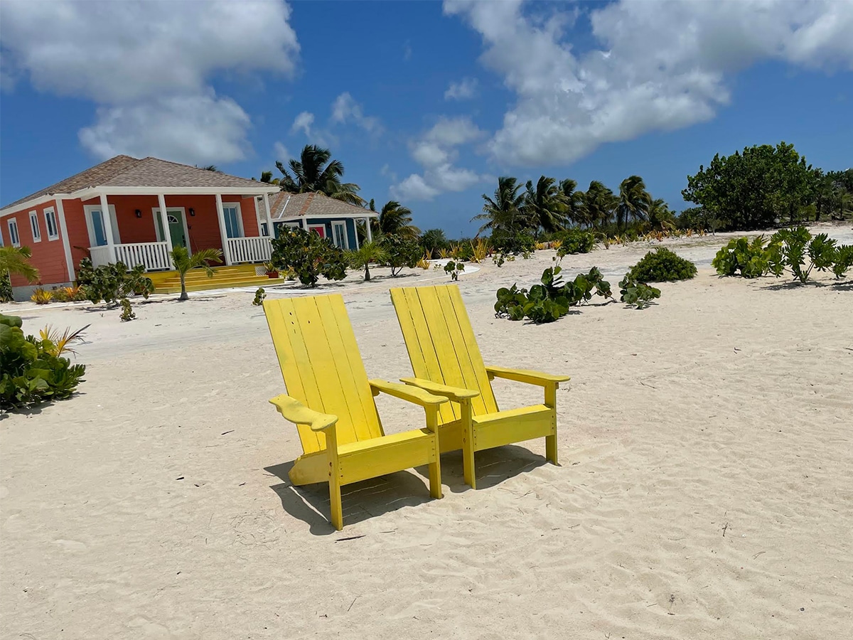 rollezz villas beach resort