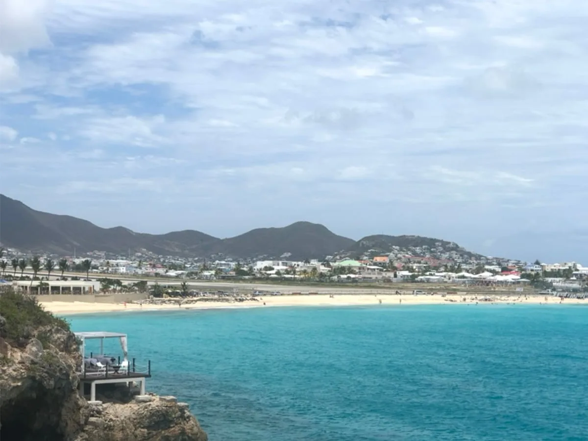 maho beach in st maarten