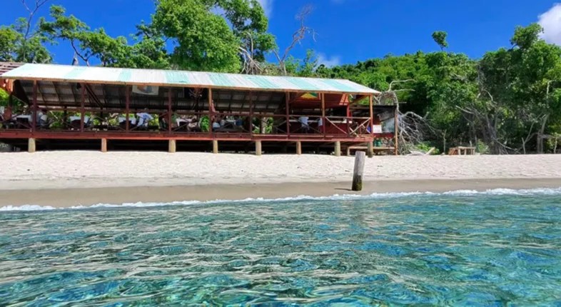 anse la roche
