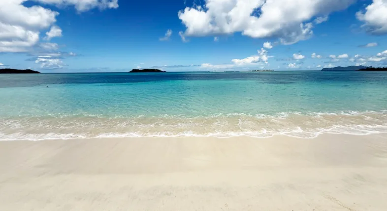beach in carriacou