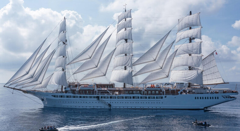 sea cloud