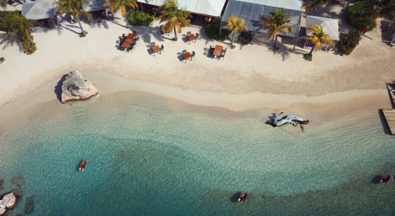 american airlines caribbean island curacao